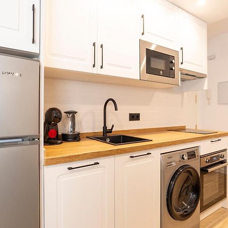 II Cozy & Modern Apartment Ayr Малага Экстерьер фото