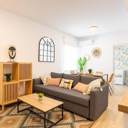 II Cozy & Modern Apartment Ayr Малага Экстерьер фото