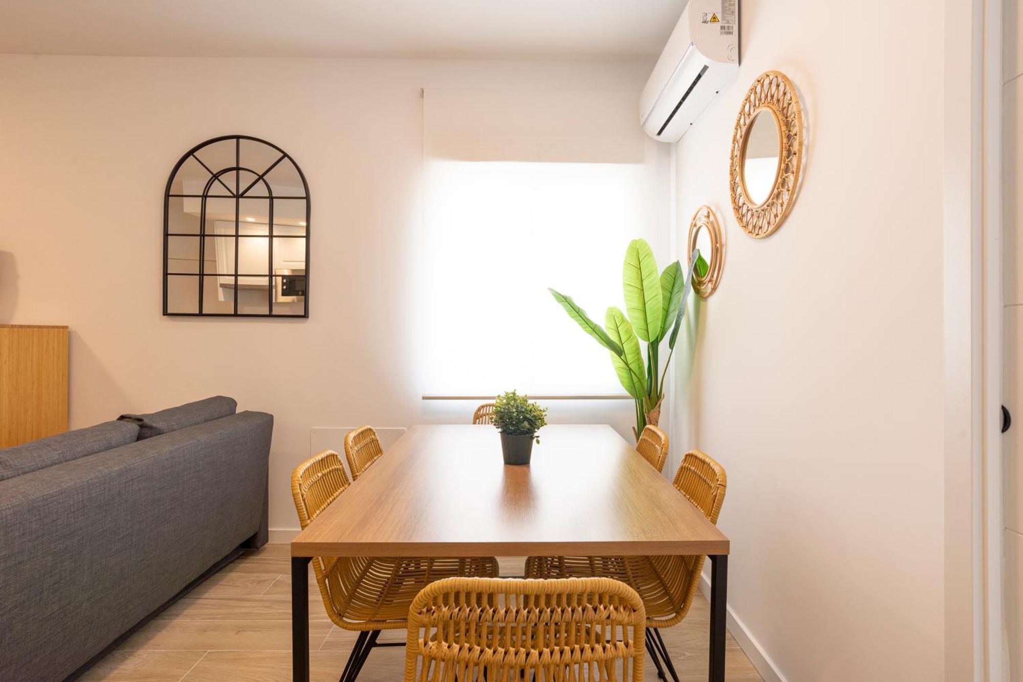 II Cozy & Modern Apartment Ayr Малага Экстерьер фото